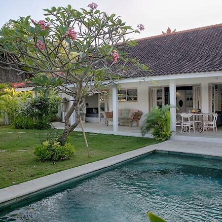 Villa Tom & Lucie Bingin Beach Uluwatu Εξωτερικό φωτογραφία